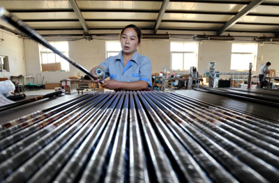 河北肃宁 小渔具“钓”出大市场